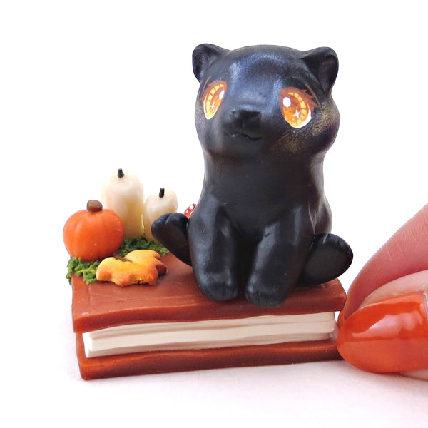 Fall Familiars Black Cat Figurine Set - Polymer Clay Animals Fall and Halloween Collection