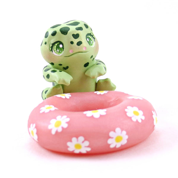 Frog in a Daisy Floatie Figurine - Polymer Clay Animals Pool Party Collection