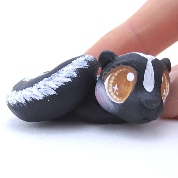 Skunk Curled Up Figurine - Polymer Clay Fall Animals
