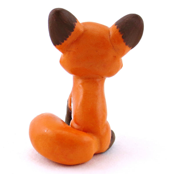 Amber-Eyed Red Fox Figurine - Polymer Clay Fall Animals