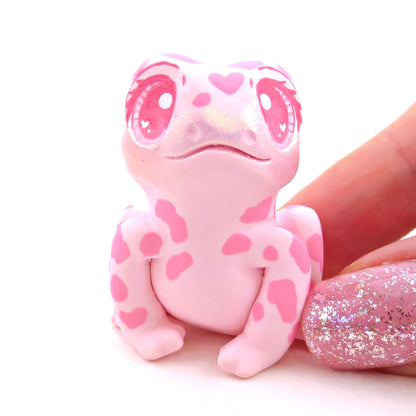 "Pinkies" Spotty Frog Figurine - Polymer Clay Valentine's Day Animal Collection