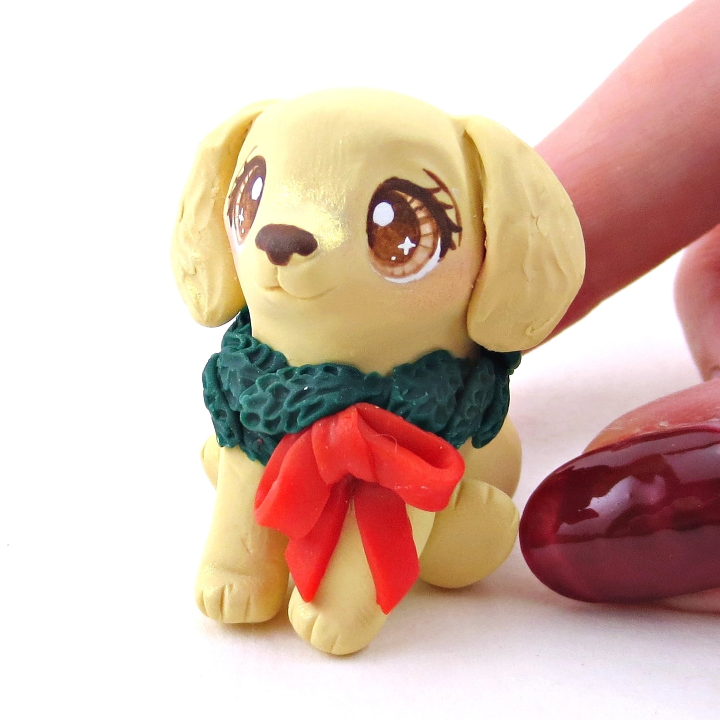 Christmas Wreath Golden Retriever Dog Figurine - Polymer Clay Christmas Collection