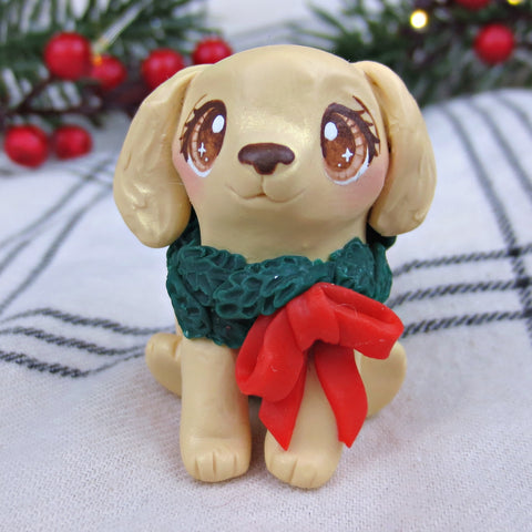 Christmas Wreath Golden Retriever Dog Figurine - Polymer Clay Christmas Collection
