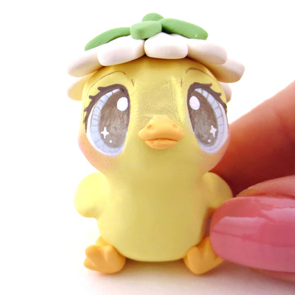 Daisy Hat Duckling Figurine - Polymer Clay Cottagecore Animals