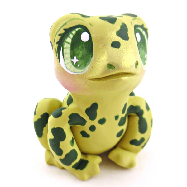 Chonky Green Spotted Frog Figurine - Polymer Clay Cottagecore Animals