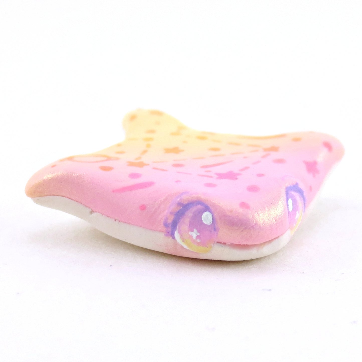 Peachy Mini Ombre Manta Sting Ray Figurine - Polymer Clay Enchanted Ocean Animals