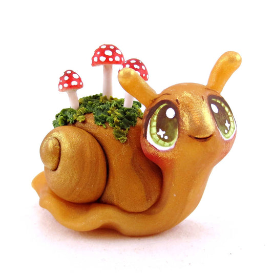 Mushroom Snail Figurine - Polymer Clay Cottagecore Fall Animal Collection