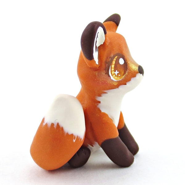 Amber-Eyed Fox Figurine - Polymer Clay Fall Collection