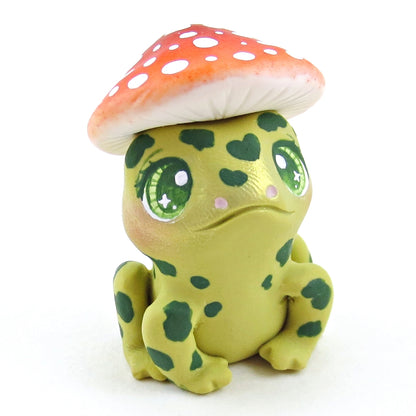 Mushroom Hat Frog Figurine - Polymer Clay Fall Collection