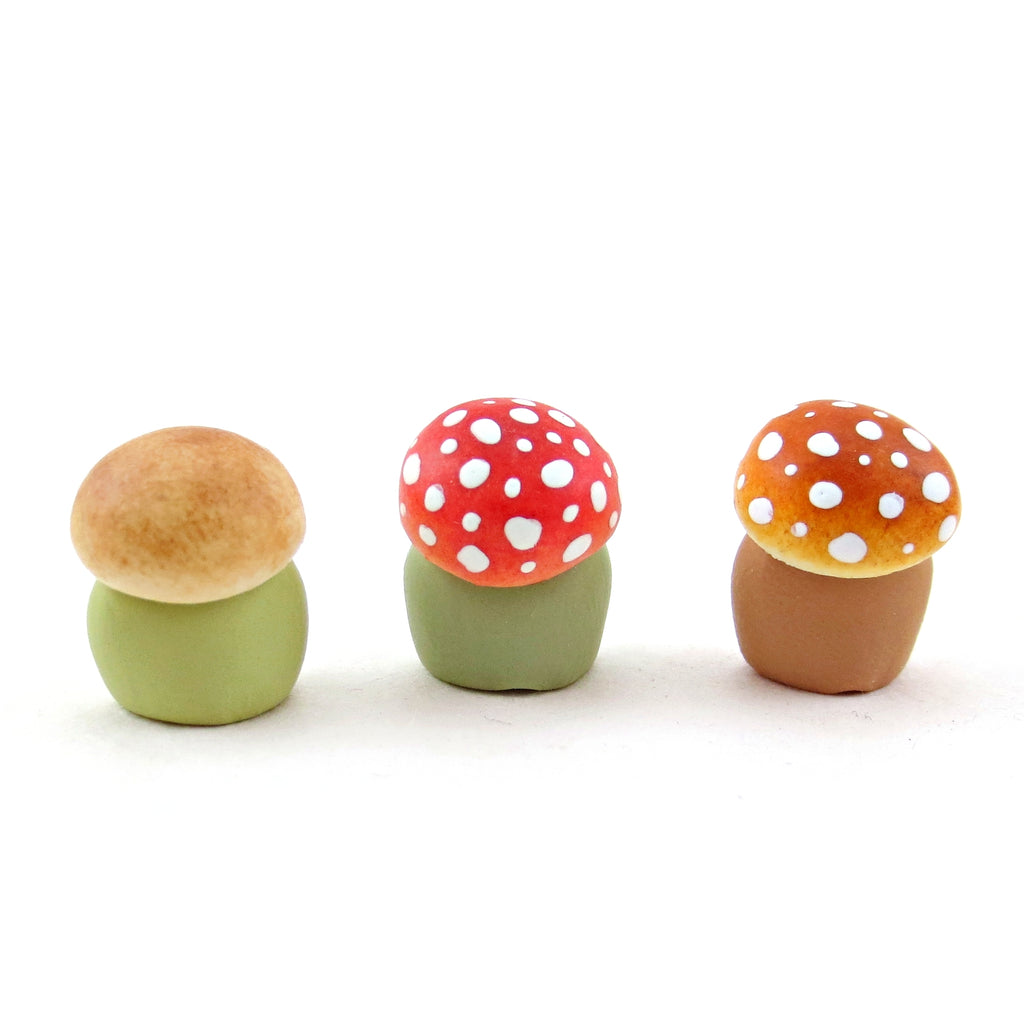  FairySandy 200 Pcs Mini Mushrooms and Frogs Miniature