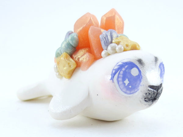 Seashell Pink Crystal Baby Seal Figurine - Polymer Clay Kawaii Animals