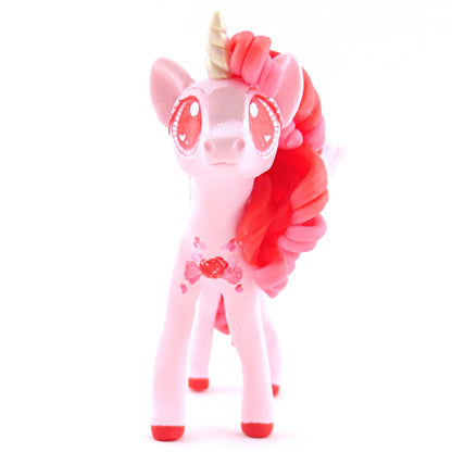 Valentine Roses Unicorn Pegasus Figurine - Polymer Clay Valentine Animals